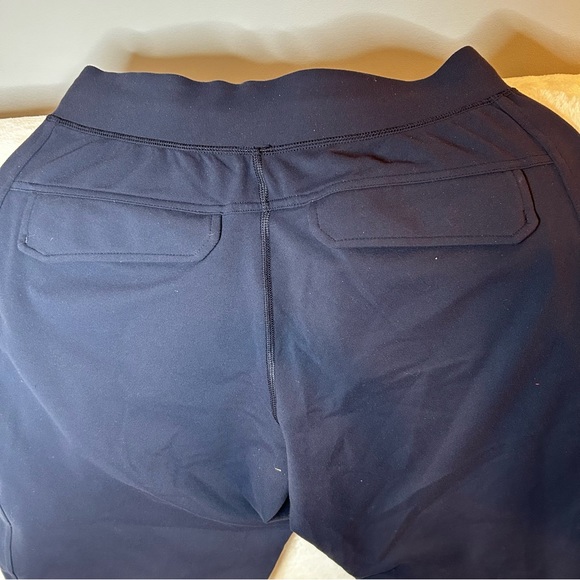 Lululemon Kung Fu Pants - Picture 5 of 10